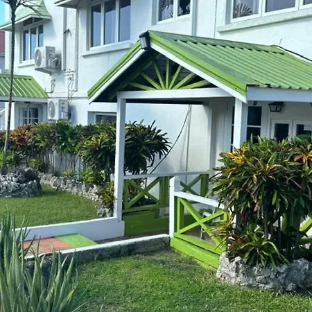 Rose Apartments